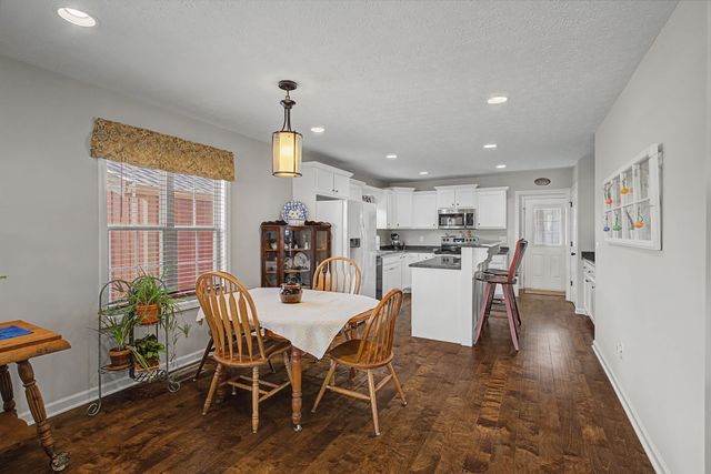 109 Tanesha Ct, Portland, TN 37148