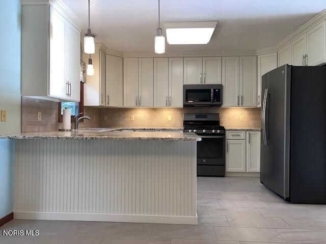 436 Harvest Court, Waterville, OH 43566