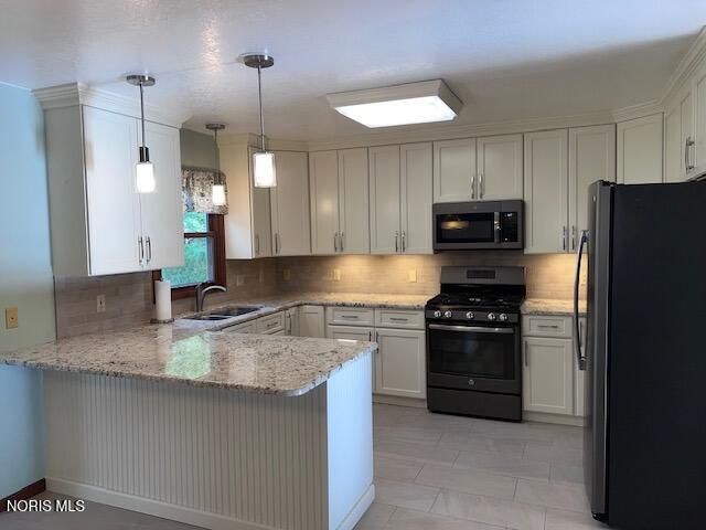 436 Harvest Court, Waterville, OH 43566