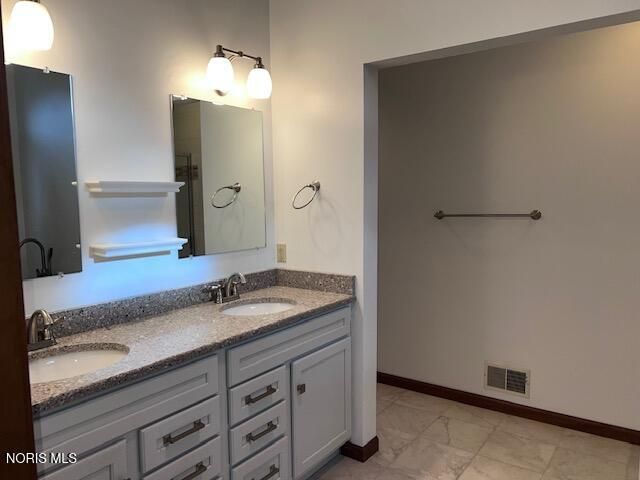 436 Harvest Court, Waterville, OH 43566