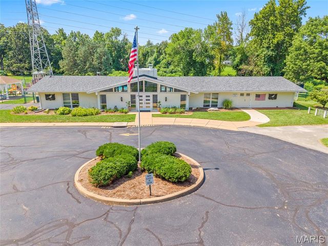12457 Cohasset Lane, St Louis, MO 63146