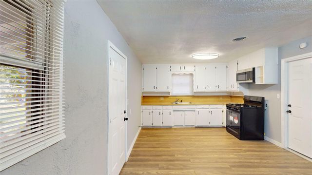 2808 Rio Vista Road, Fort Worth, TX 76116