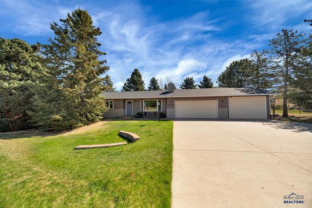 7376 KINGBIRD CT, Rapid City, SD 57702