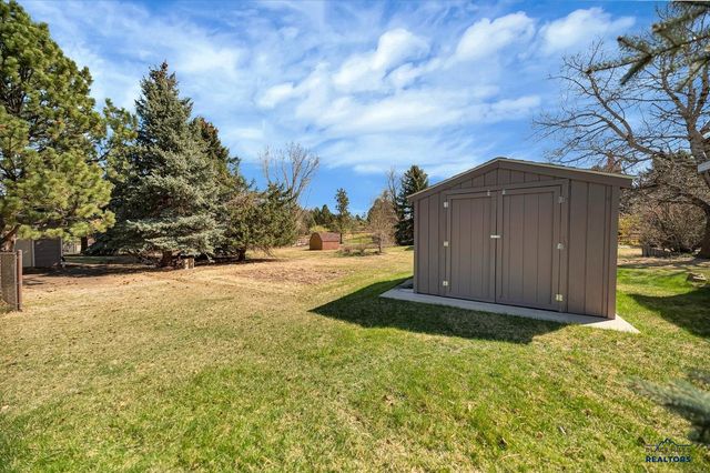 7376 KINGBIRD CT, Rapid City, SD 57702