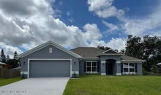 832 Majestic Avenue, Sebastian, FL 32958