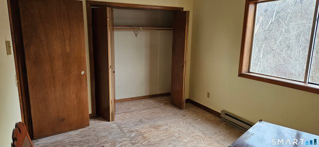 168 Mulloy Road APT 10, Waterbury, CT 06705