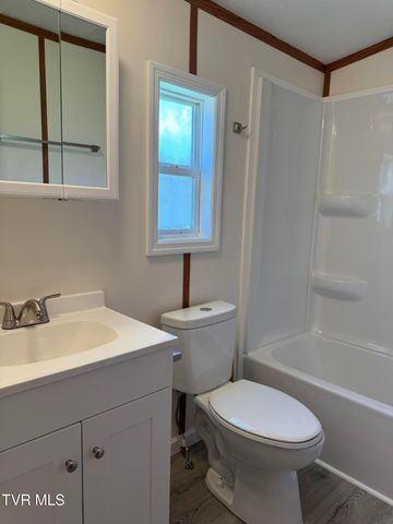 118 Clover, Jonesborough, TN 37659