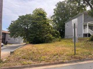399 Sunset Avenue, Atlanta, GA 30314