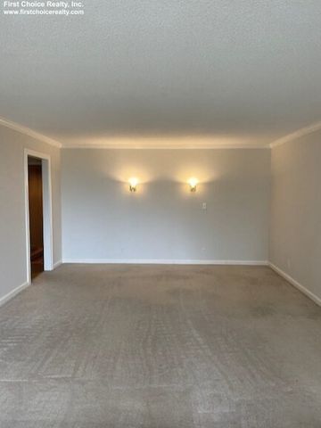 77 Pond Avenue 503, Brookline, MA 02445