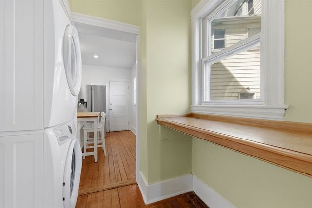 124 Melville Ave 1, Boston, MA 02124
