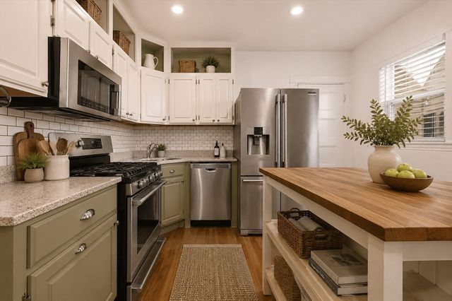 124 Melville Ave 1, Boston, MA 02124