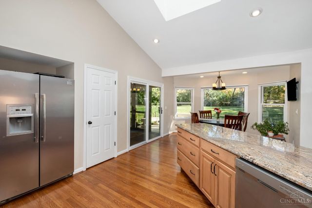 8126 Baywood Court, Maineville, OH 45039