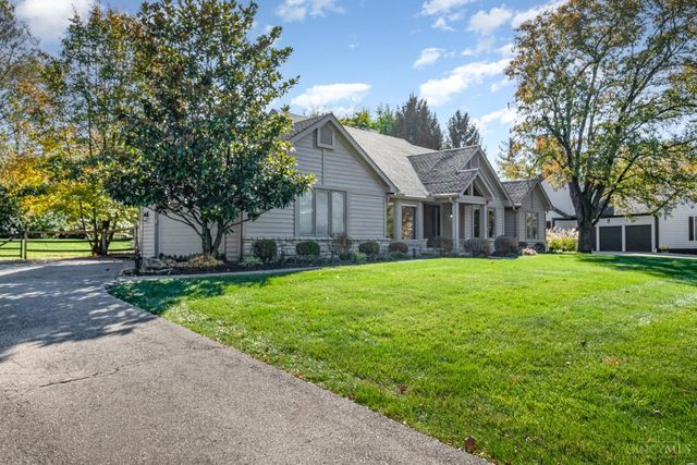 8126 Baywood Court, Maineville, OH 45039