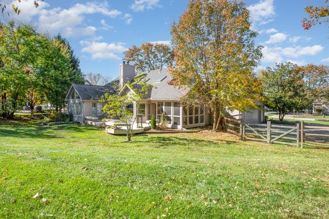 8126 Baywood Court, Maineville, OH 45039