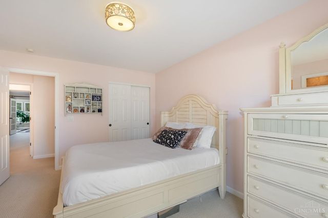 8126 Baywood Court, Maineville, OH 45039