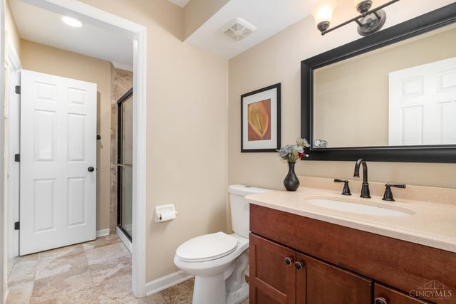 8126 Baywood Court, Maineville, OH 45039