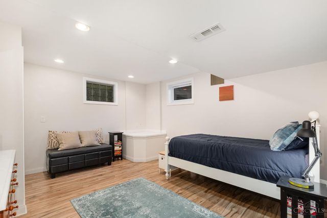 8126 Baywood Court, Maineville, OH 45039