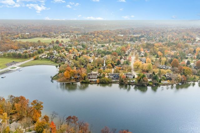 8126 Baywood Court, Maineville, OH 45039