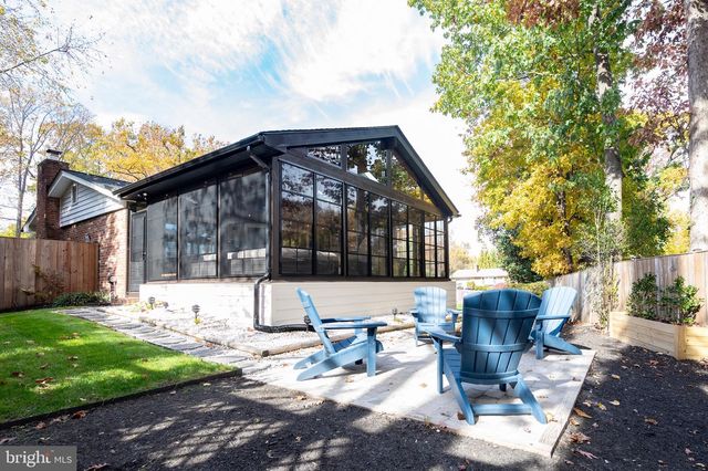 3809 MOSS DR, Annandale, VA 22003