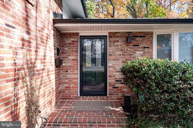 3809 MOSS DR, Annandale, VA 22003
