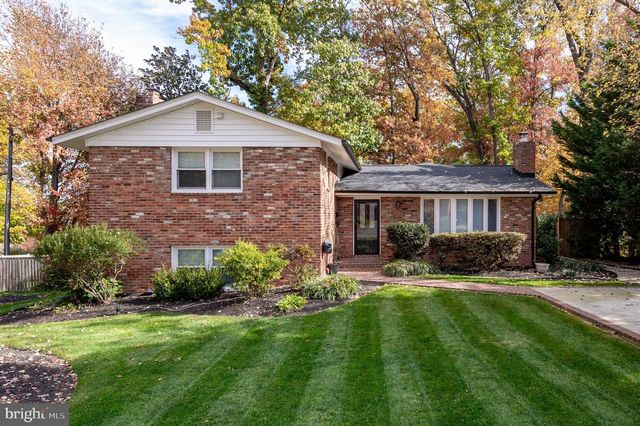 3809 MOSS DR, Annandale, VA 22003