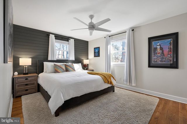 3809 MOSS DR, Annandale, VA 22003