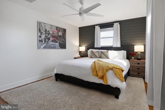 3809 MOSS DR, Annandale, VA 22003