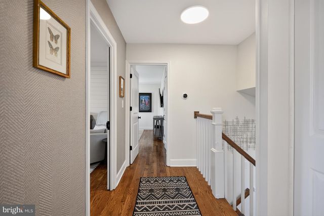 3809 MOSS DR, Annandale, VA 22003