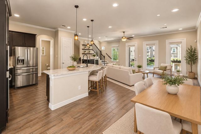 1506 Peyton Oaks Place, Houston, TX 77043