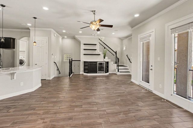 1506 Peyton Oaks Place, Houston, TX 77043