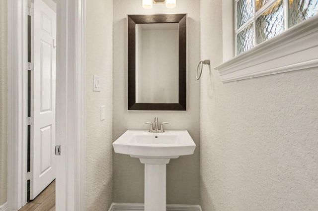 1506 Peyton Oaks Place, Houston, TX 77043