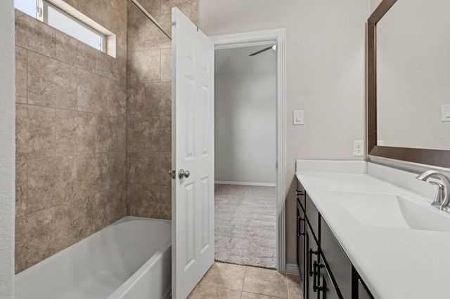 1506 Peyton Oaks Place, Houston, TX 77043