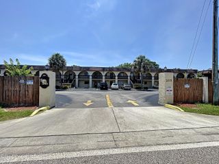 205 Palmetto Avenue 108, Merritt Island, FL 32953