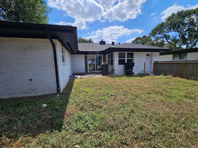 5706 Rutherglenn Drive, Houston, TX 77096