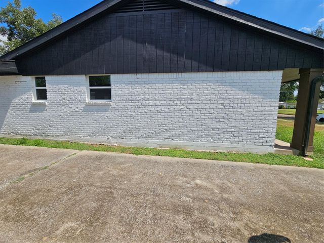 5706 Rutherglenn Drive, Houston, TX 77096