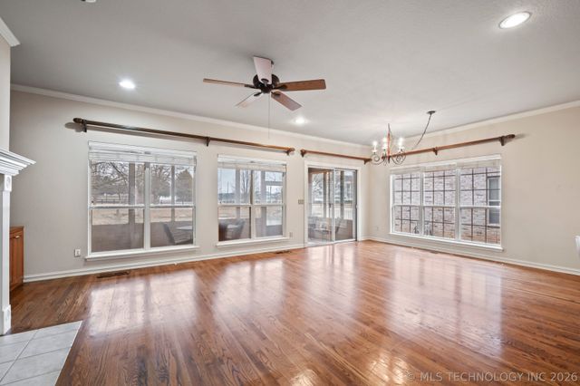 7909 E Freeport Place, Broken Arrow, OK 74014
