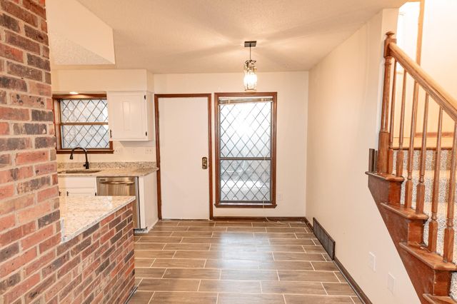 2265 EASTON DR, Cordova, TN 38016