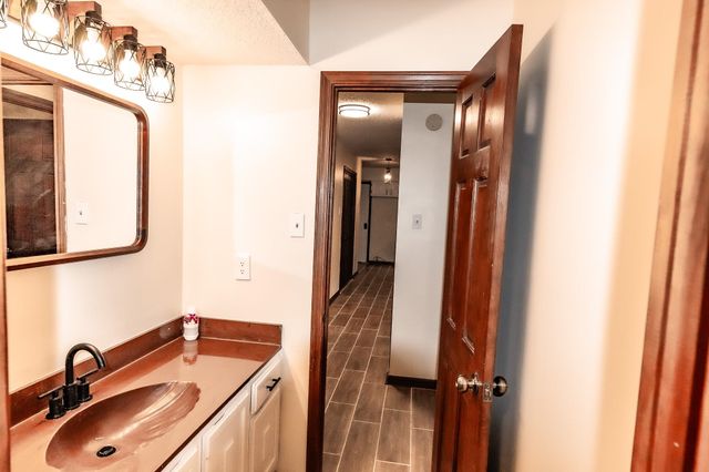 2265 EASTON DR, Cordova, TN 38016