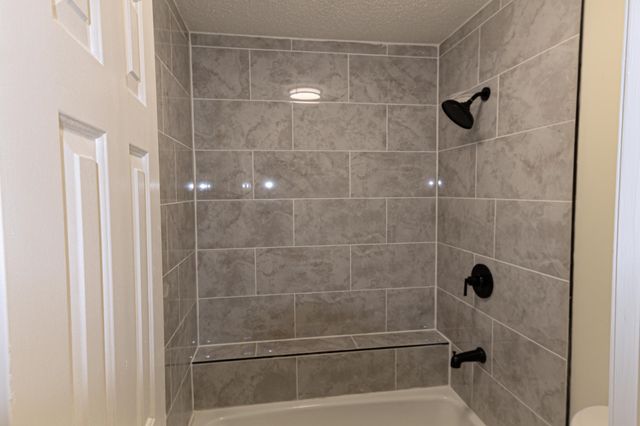 2265 EASTON DR, Cordova, TN 38016