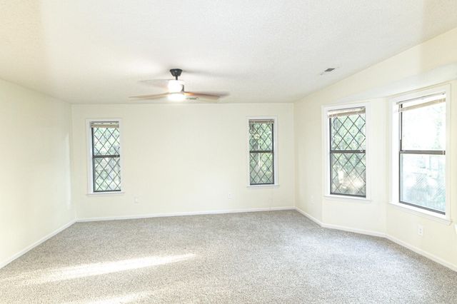 2265 EASTON DR, Cordova, TN 38016