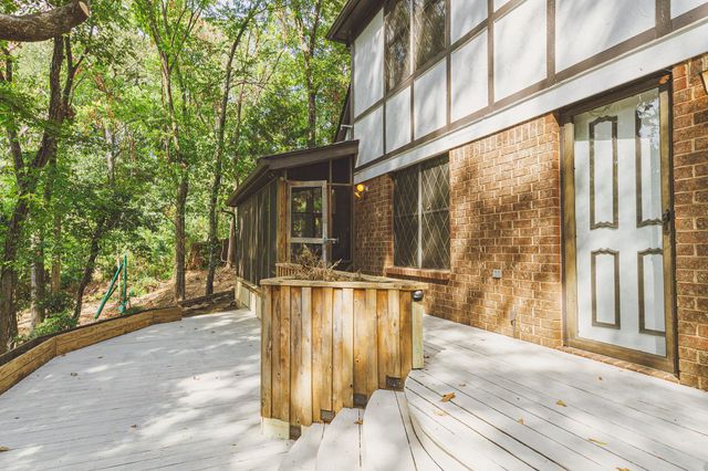 2265 EASTON DR, Cordova, TN 38016