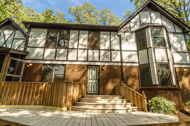 2265 EASTON DR, Cordova, TN 38016