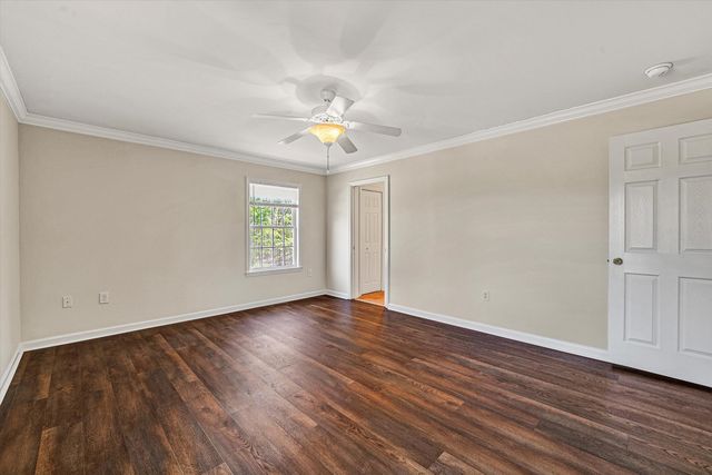 1840 Bluewater DR, Moneta, VA 24121