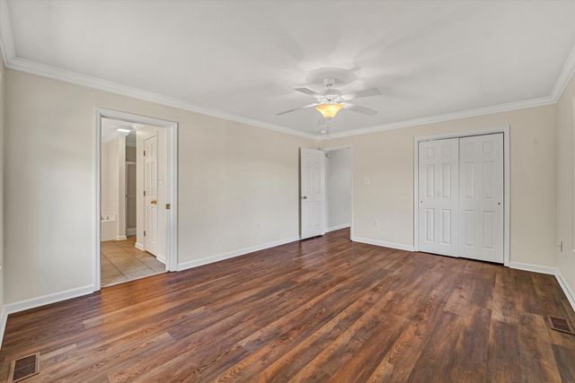 1840 Bluewater DR, Moneta, VA 24121