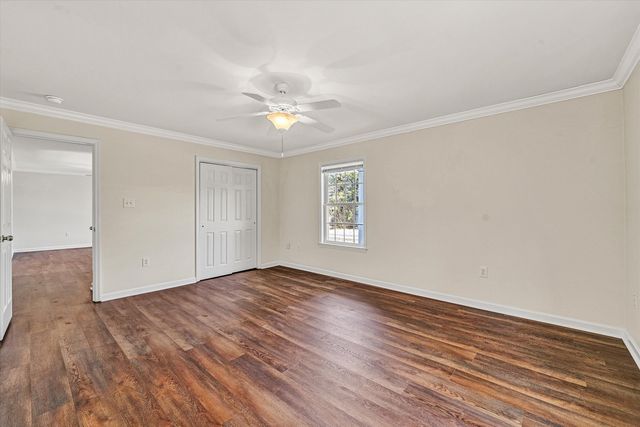 1840 Bluewater DR, Moneta, VA 24121