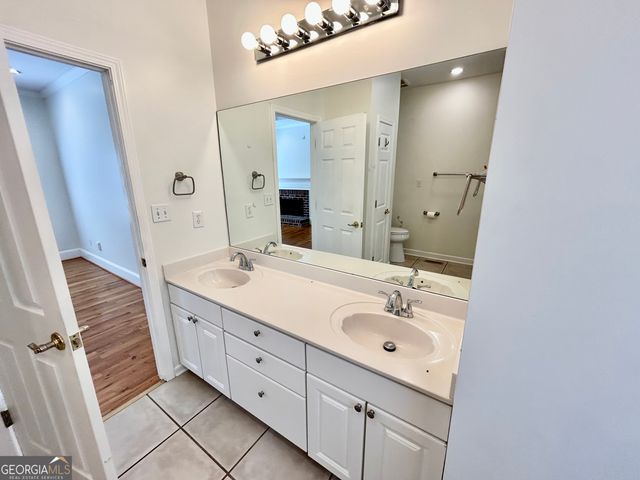 6565 Phillips Mill Road, Douglasville, GA 30135