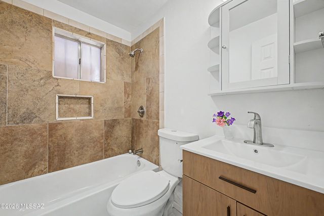 5207 S Champion Stravenue, Tucson, AZ 85706