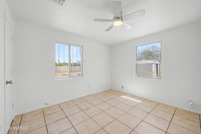 5207 S Champion Stravenue, Tucson, AZ 85706