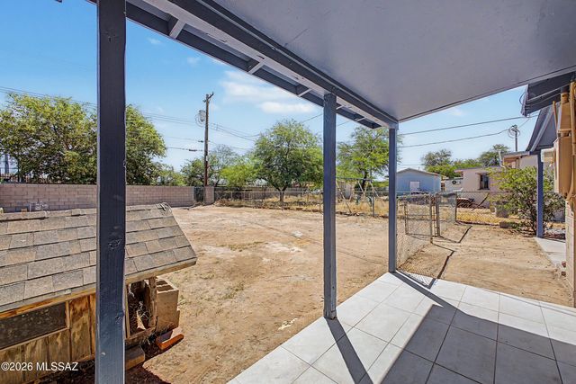 5207 S Champion Stravenue, Tucson, AZ 85706