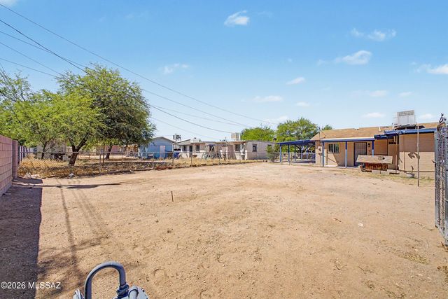 5207 S Champion Stravenue, Tucson, AZ 85706